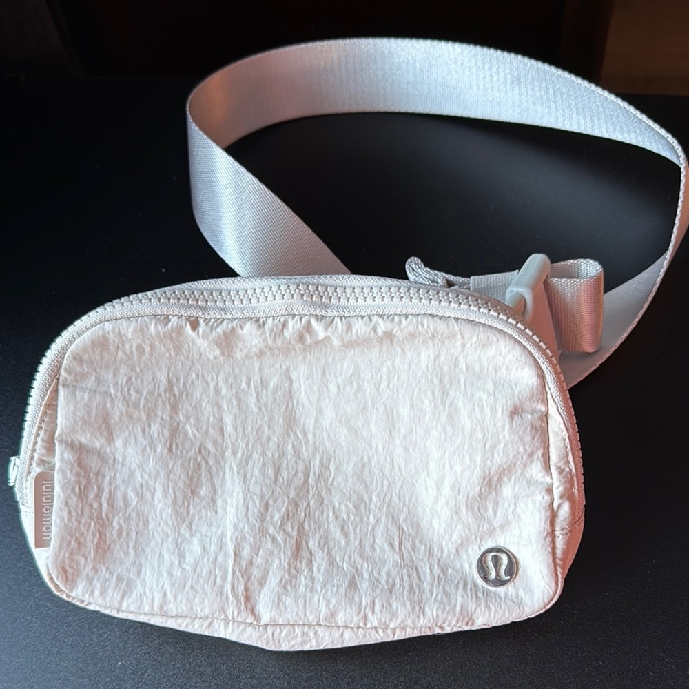 Lululemon White Belt Bag